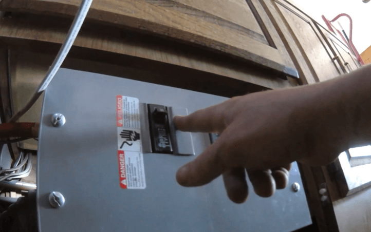 Guide to Wiring an Inverter to an RV Breaker